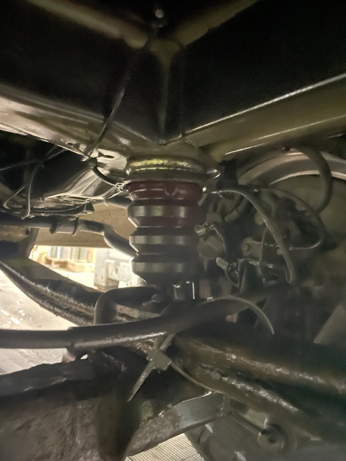Fiat Ducato rear chassis and suspension underside
